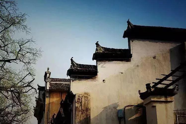 逃出上锁的现代房间5